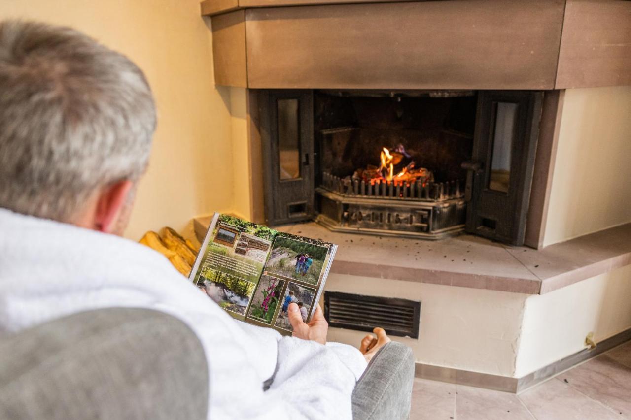 Landhotel Am Rothenberg Uslar Bagian luar foto